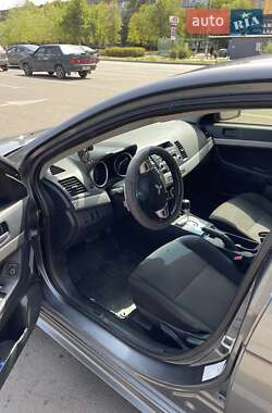 Хэтчбек Mitsubishi Lancer 2009 в 