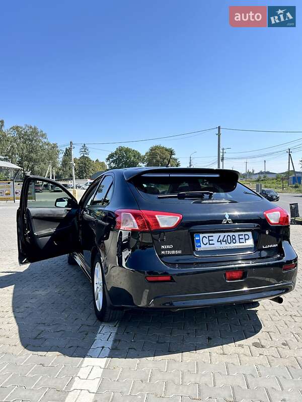 Хетчбек Mitsubishi Lancer 2009 в Чернівцях