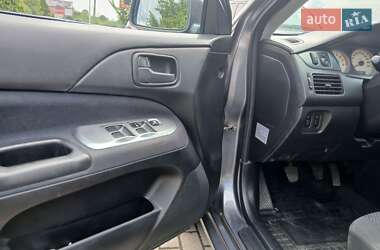 Седан Mitsubishi Lancer 2005 в 