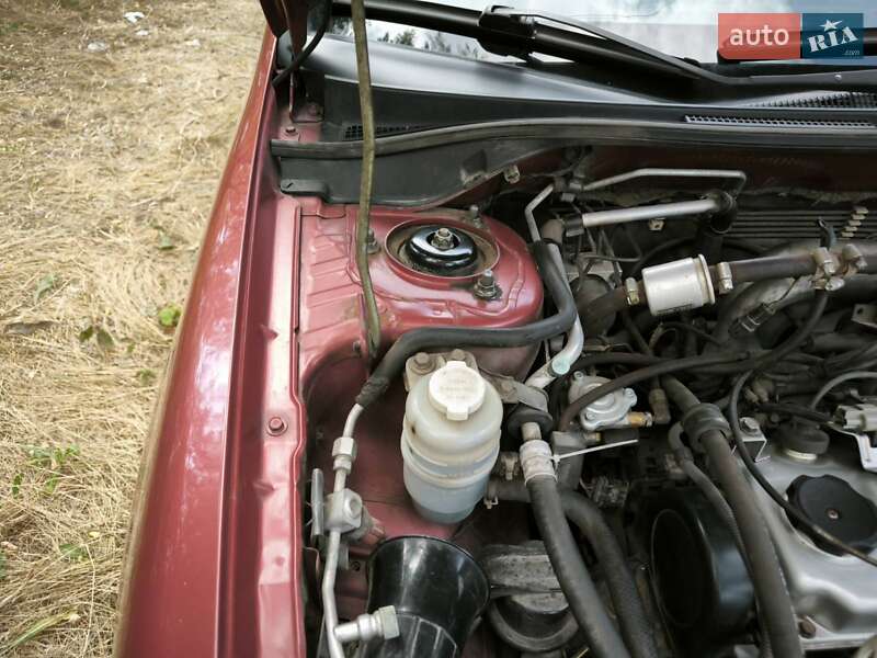 Седан Mitsubishi Lancer 2004 в Днепре