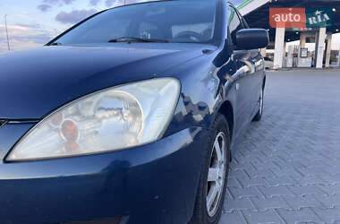 Седан Mitsubishi Lancer 2004 в 
