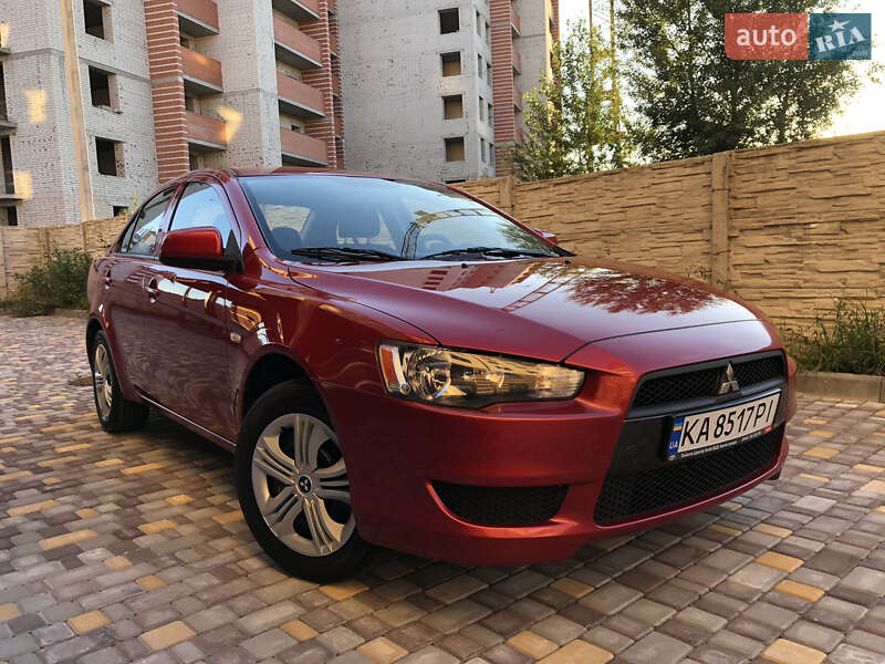 Седан Mitsubishi Lancer 2010 в 