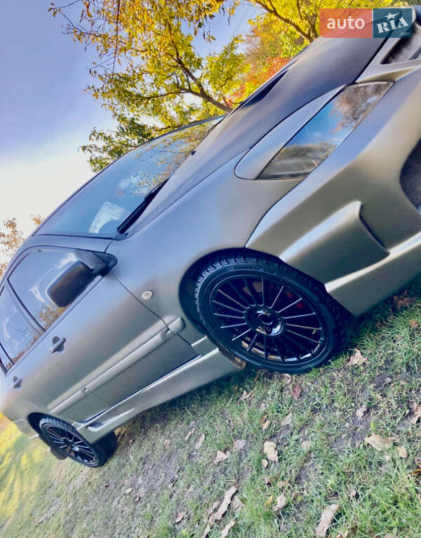Седан Mitsubishi Lancer 2006 в Киеве