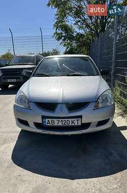 Седан Mitsubishi Lancer 2004 в 