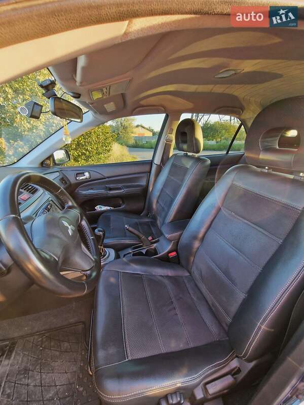 Седан Mitsubishi Lancer 2008 в Харькове
