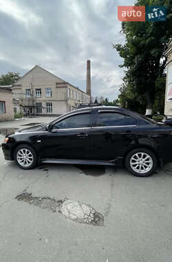 Mitsubishi Lancer 2011