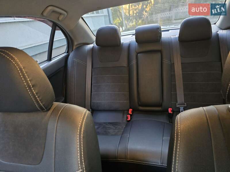 Седан Mitsubishi Lancer 2008 в Рівному фото 3 Седан Mitsubishi Lancer 2008 в Рівному