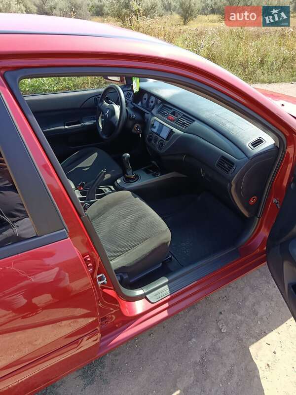Седан Mitsubishi Lancer 2009 в Краматорске