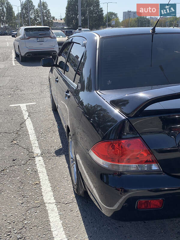 Седан Mitsubishi Lancer 2008 в Днепре