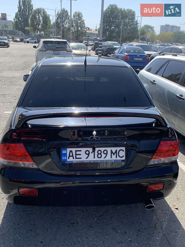 Седан Mitsubishi Lancer 2008 в Днепре