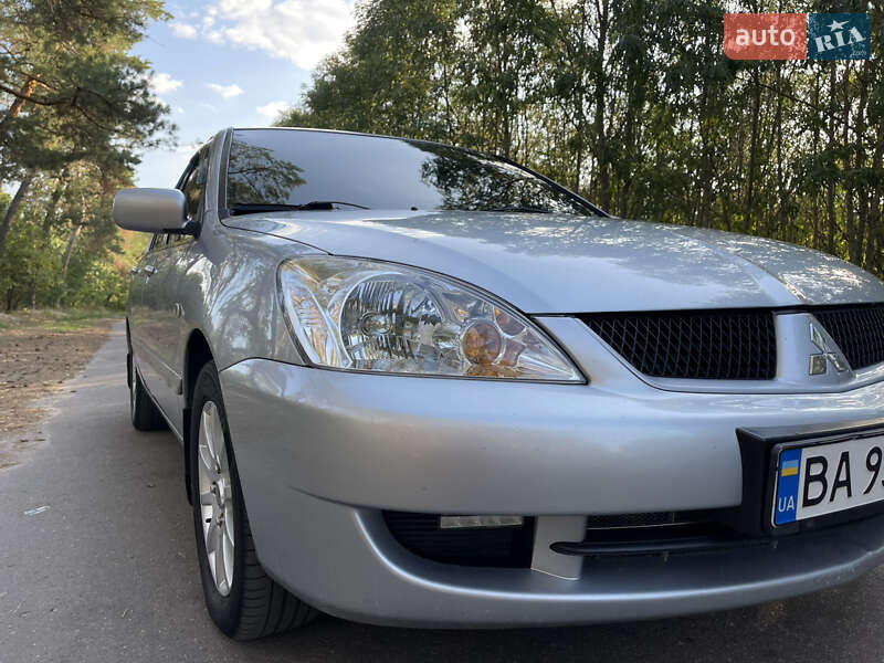 Седан Mitsubishi Lancer 2009 в Кропивницком