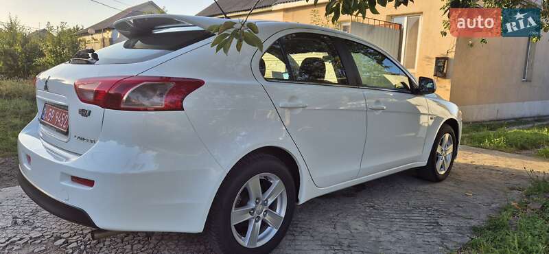 Хетчбек Mitsubishi Lancer 2009 в Кам'янському фото 12 Хетчбек Mitsubishi Lancer 2009 в Кам'янському
