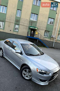 Седан Mitsubishi Lancer 2007 в Шепетівці