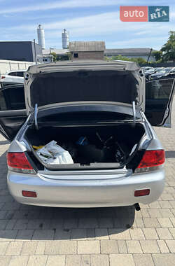 Седан Mitsubishi Lancer 2005 в 