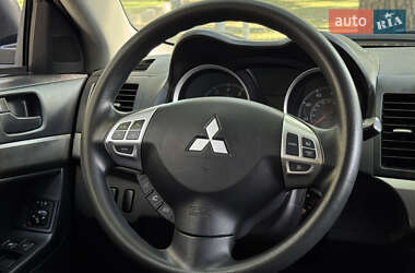 Седан Mitsubishi Lancer 2012 в 
