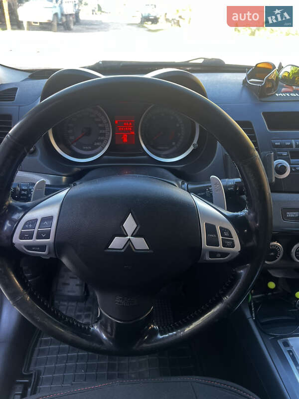 Седан Mitsubishi Lancer 2008 в Николаеве