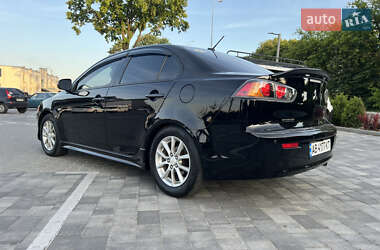 Седан Mitsubishi Lancer 2015 в 