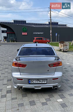 Седан Mitsubishi Lancer 2009 в 