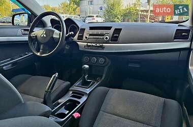 Седан Mitsubishi Lancer 2011 в 