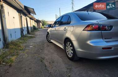 Седан Mitsubishi Lancer 2016 в Києві
