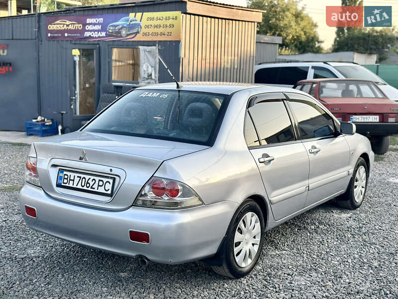 Седан Mitsubishi Lancer 2005 в Одессе