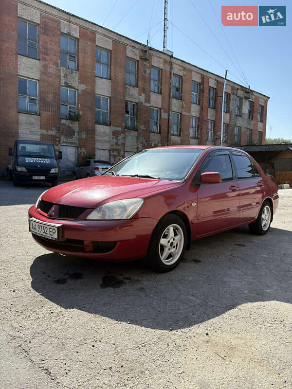 Седан Mitsubishi Lancer 2007 в Корце