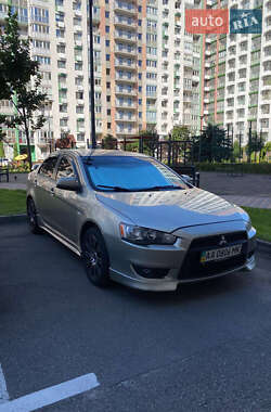 Седан Mitsubishi Lancer 2007 в Киеве