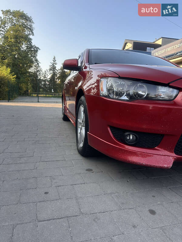 Седан Mitsubishi Lancer 2008 в Львове