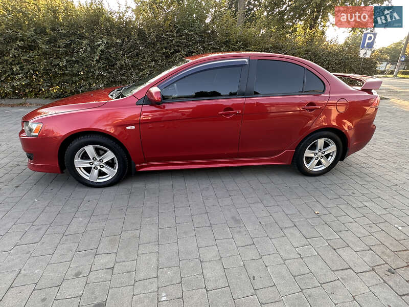 Седан Mitsubishi Lancer 2008 в Львове