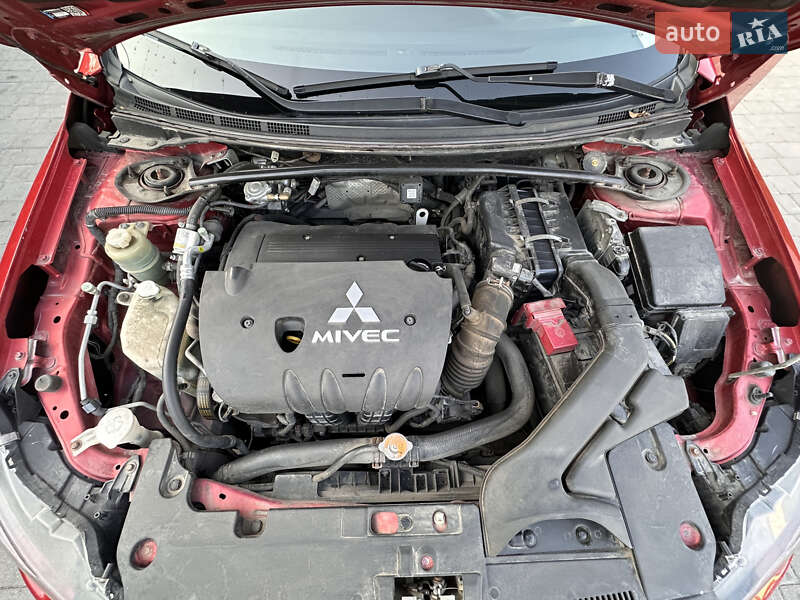 Седан Mitsubishi Lancer 2008 в Львове