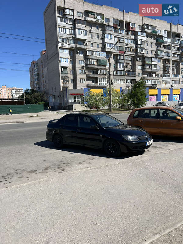 Седан Mitsubishi Lancer 2006 в Запорожье