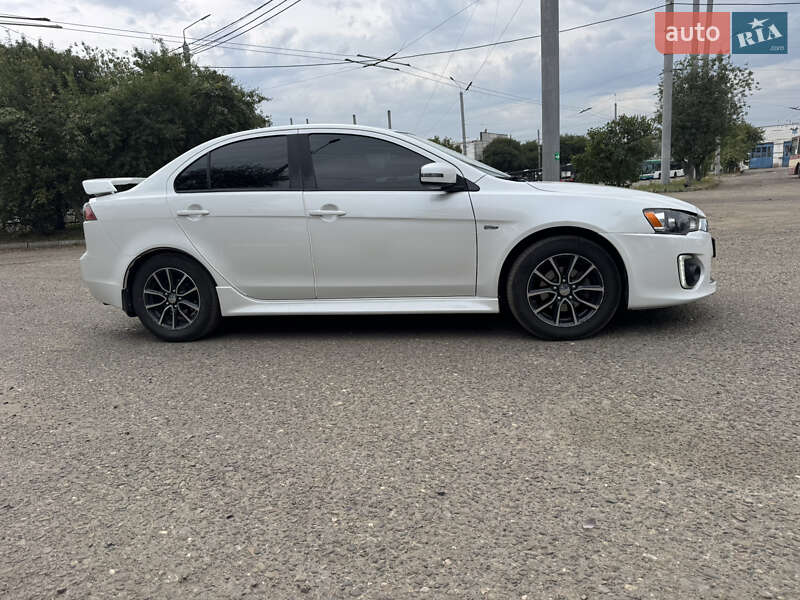 Седан Mitsubishi Lancer 2016 в Черновцах фото 4 Седан Mitsubishi Lancer 2016 в Черновцах