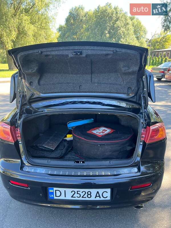 Седан Mitsubishi Lancer 2007 в Борисполі