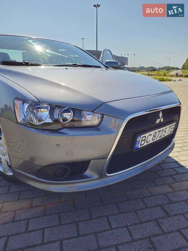 Седан Mitsubishi Lancer 2013 в Львове фото 4 Седан Mitsubishi Lancer 2013 в Львове