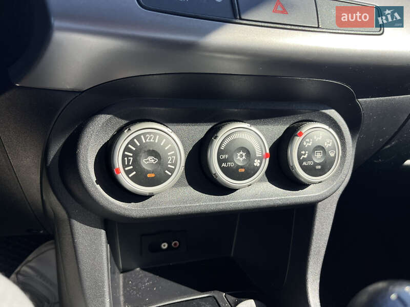 Седан Mitsubishi Lancer 2008 в Черкасах