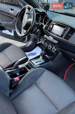 Седан Mitsubishi Lancer 2017 в 