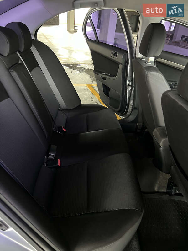 Седан Mitsubishi Lancer 2008 в Киеве фото 9 Седан Mitsubishi Lancer 2008 в Киеве