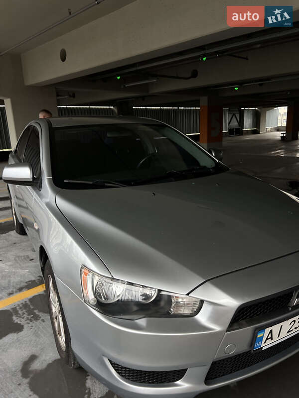 Седан Mitsubishi Lancer 2008 в Киеве фото 15 Седан Mitsubishi Lancer 2008 в Киеве