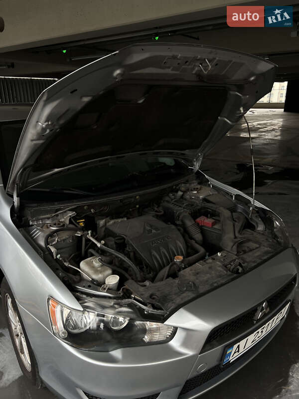 Седан Mitsubishi Lancer 2008 в Киеве фото 12 Седан Mitsubishi Lancer 2008 в Киеве