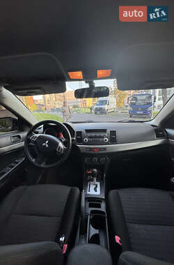 Седан Mitsubishi Lancer 2012 в 