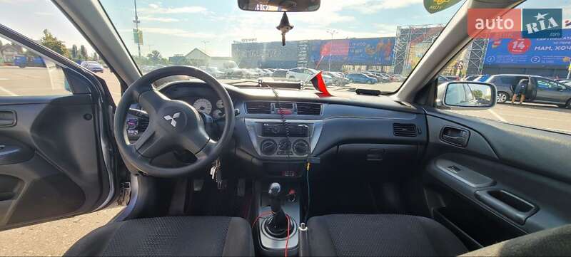 Седан Mitsubishi Lancer 2008 в Одессе