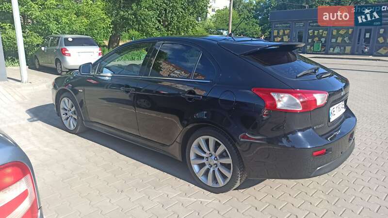 Хэтчбек Mitsubishi Lancer 2009 в Кривом Роге
