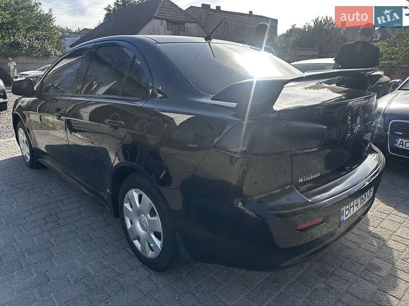 Седан Mitsubishi Lancer 2007 в Николаеве