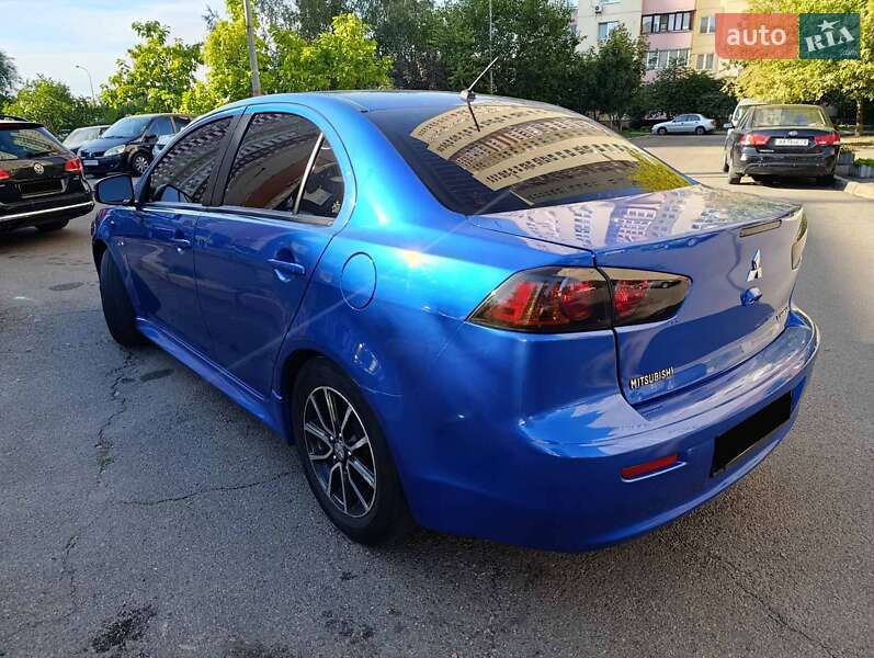 Седан Mitsubishi Lancer 2016 в Києві фото 9 Седан Mitsubishi Lancer 2016 в Києві