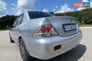 Седан Mitsubishi Lancer 2005 в 