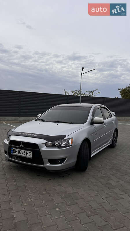 Седан Mitsubishi Lancer 2007 в Николаеве