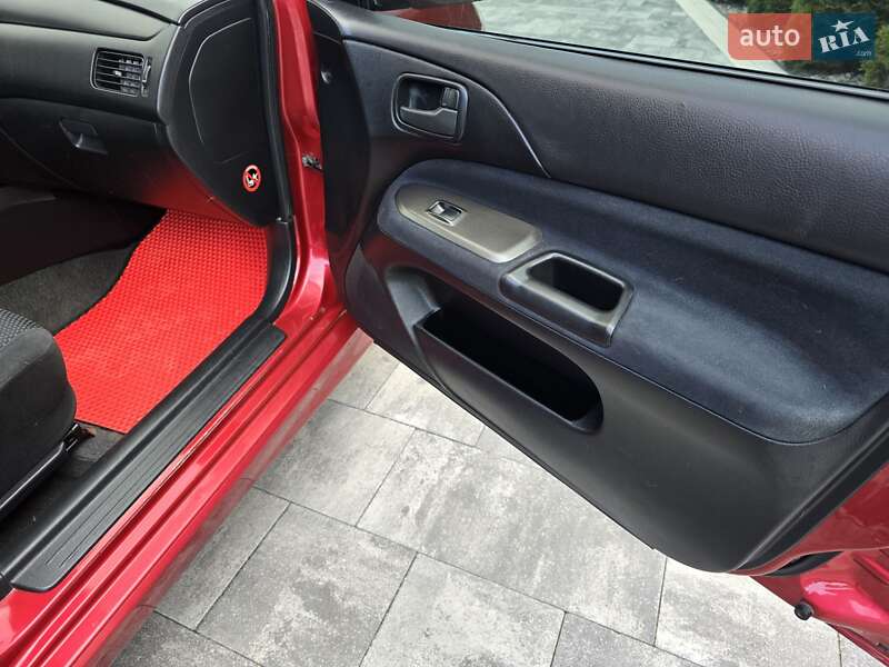 Седан Mitsubishi Lancer 2005 в Ивано-Франковске