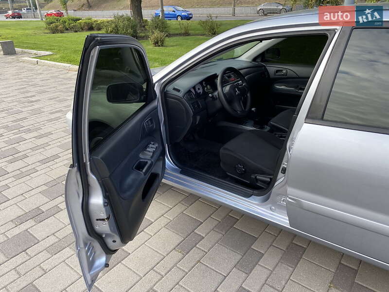 Седан Mitsubishi Lancer 2008 в Дніпрі