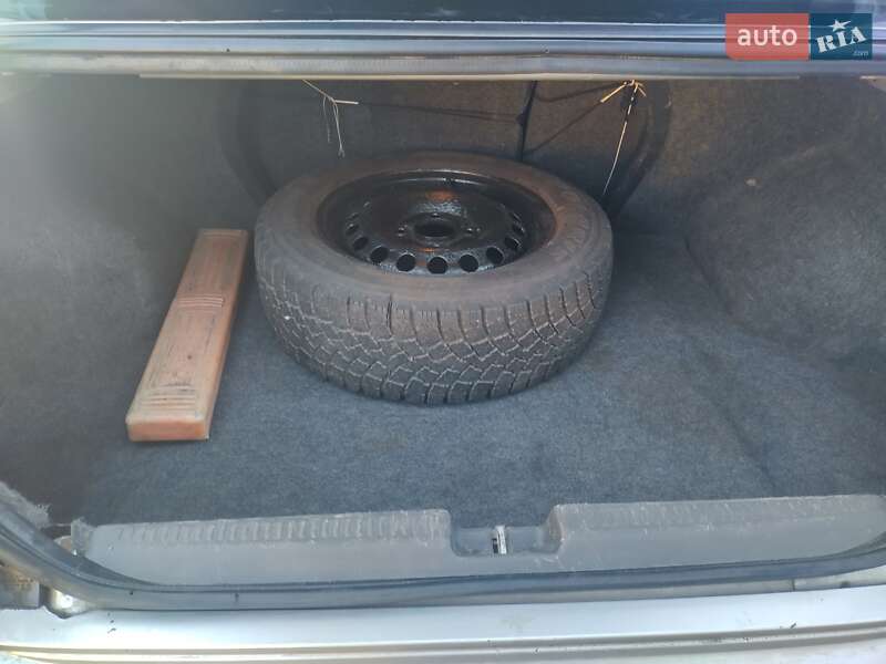 Седан Mitsubishi Lancer 2006 в Виннице