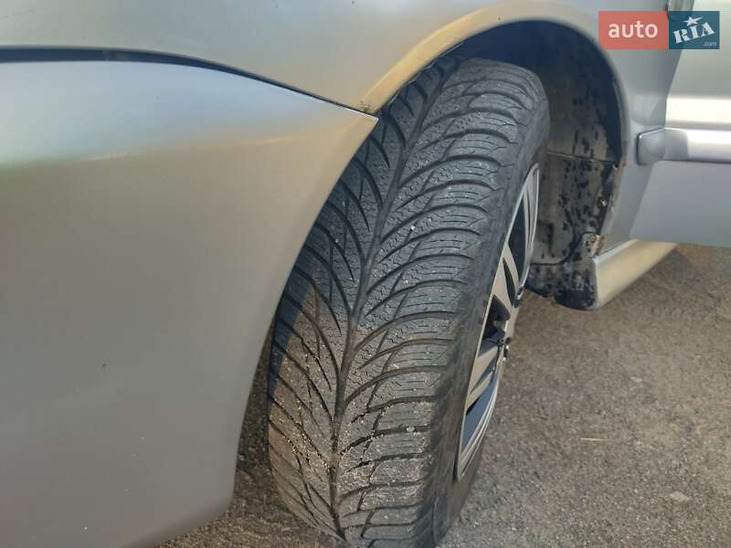 Седан Mitsubishi Lancer 2006 в Виннице